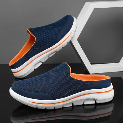 Comfortable men's slippers with breathable material