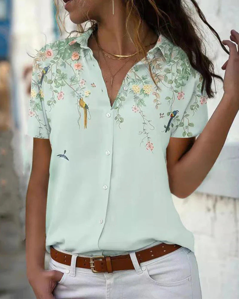 Elissa - chic blouse with floral pattern and classic collar