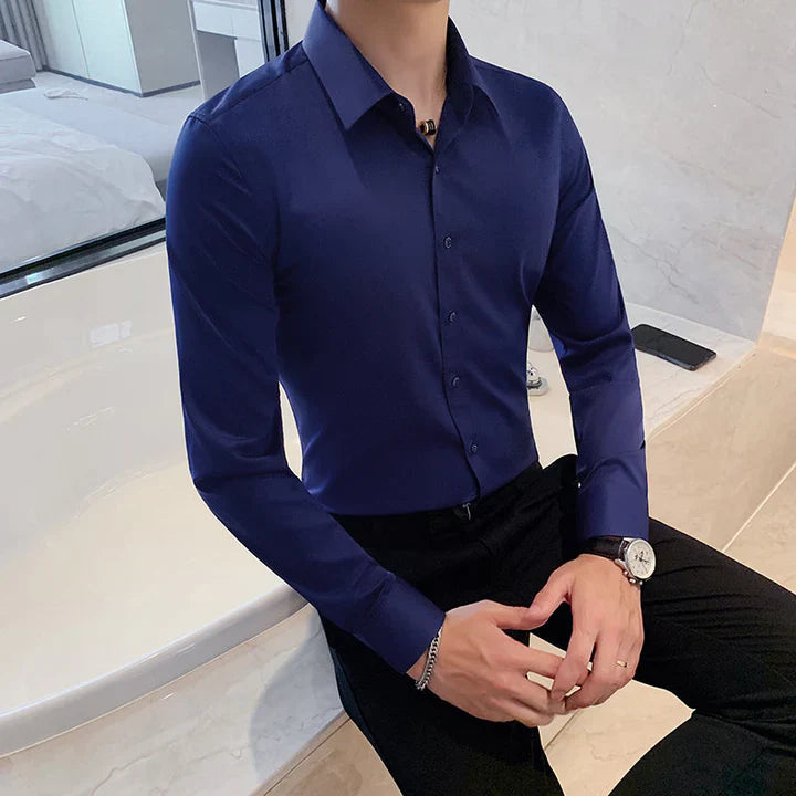 Elegant men's business shirt with a slim fit and square collar