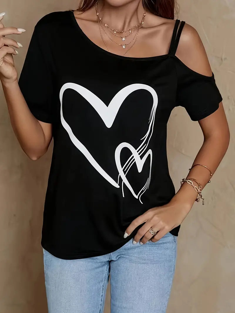 Jessamine – short sleeve top with heart print