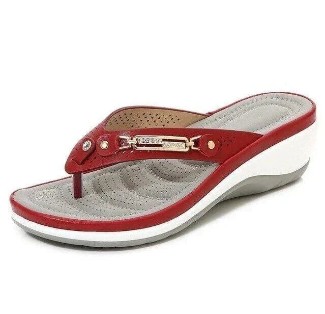 Hatty - softly padded flip-flop sandals