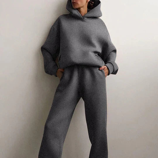 Isolde | women's jogging suit