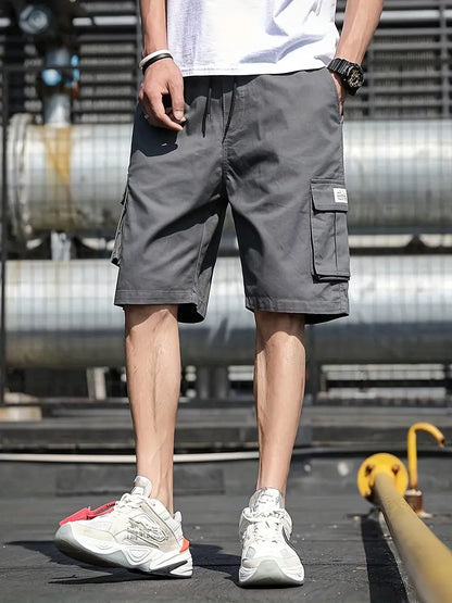 Logan - cargo shorts with multiple pockets and drawstring waist