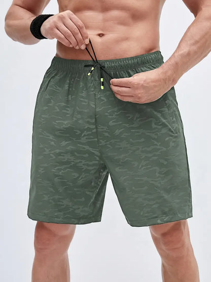 James – breathable shorts with zip pockets