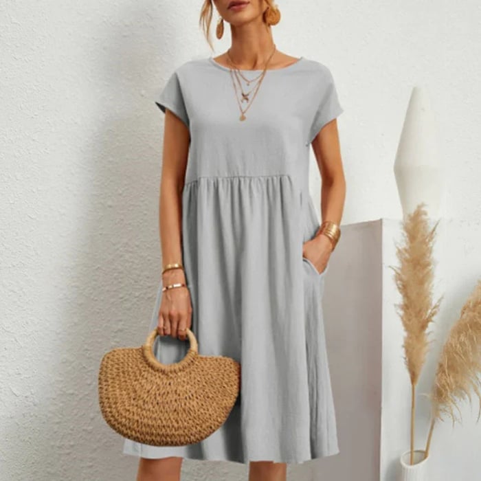 Hannah – cotton dress for women with a round neckline