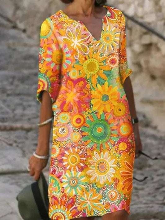 Sunny floral dress: bright pattern, comfortable fit