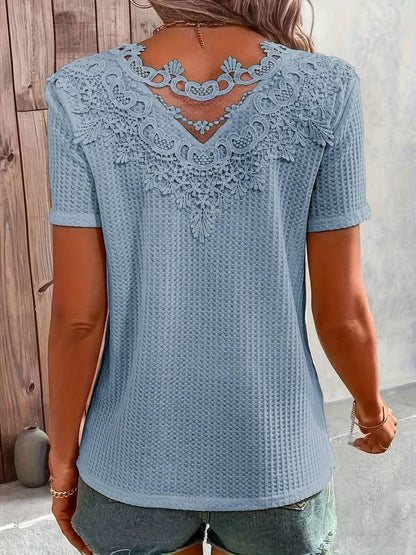 Amelia – contrast lace t-shirt with crew neck