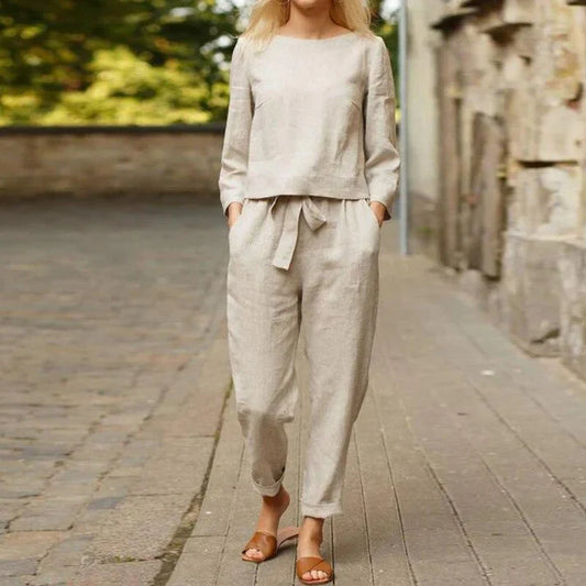 Bjarka – linen trousers with linen shirt