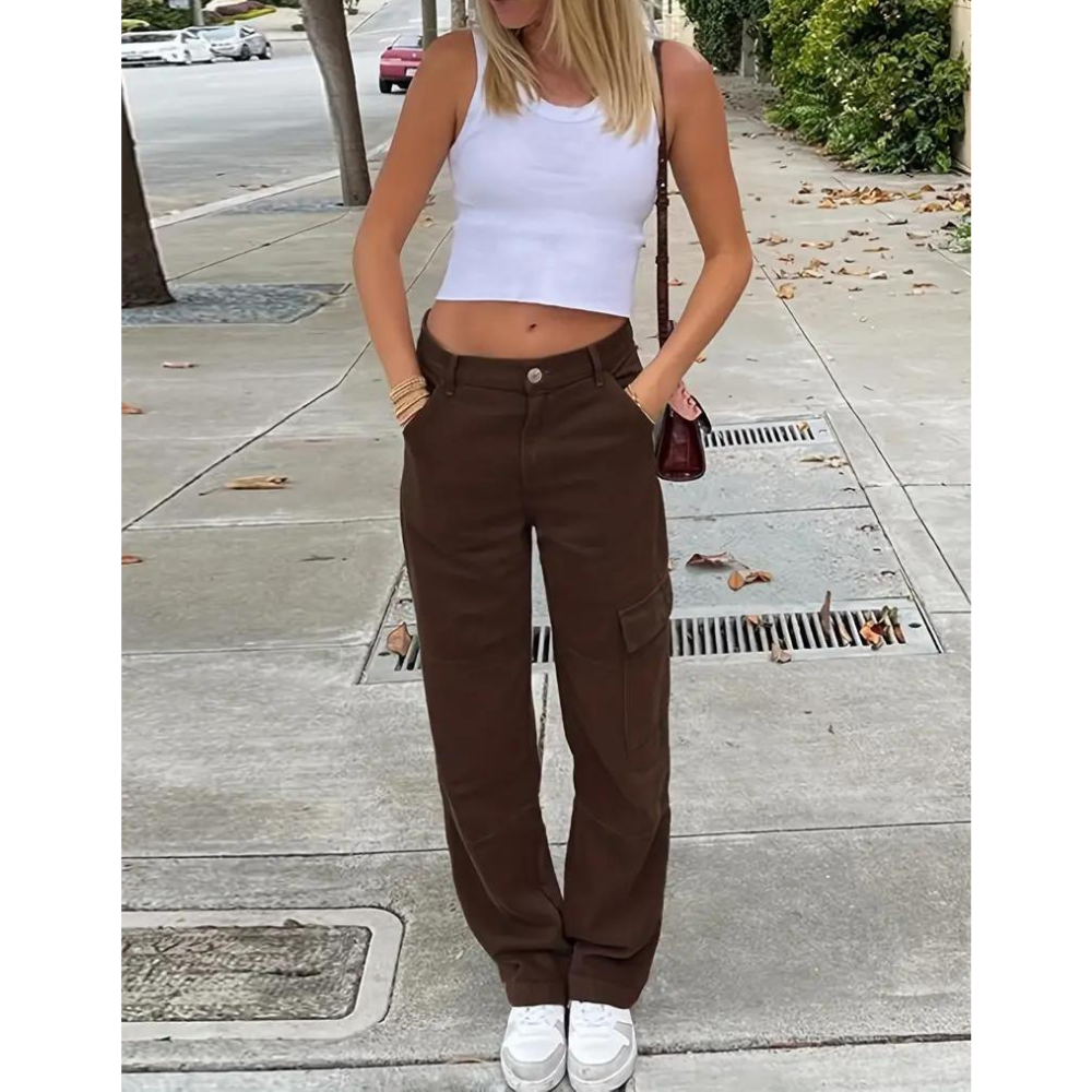 Senja - trendy women's cargo pants for a casual look