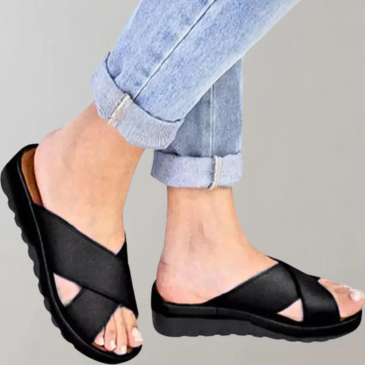 Comfortable women's slippers