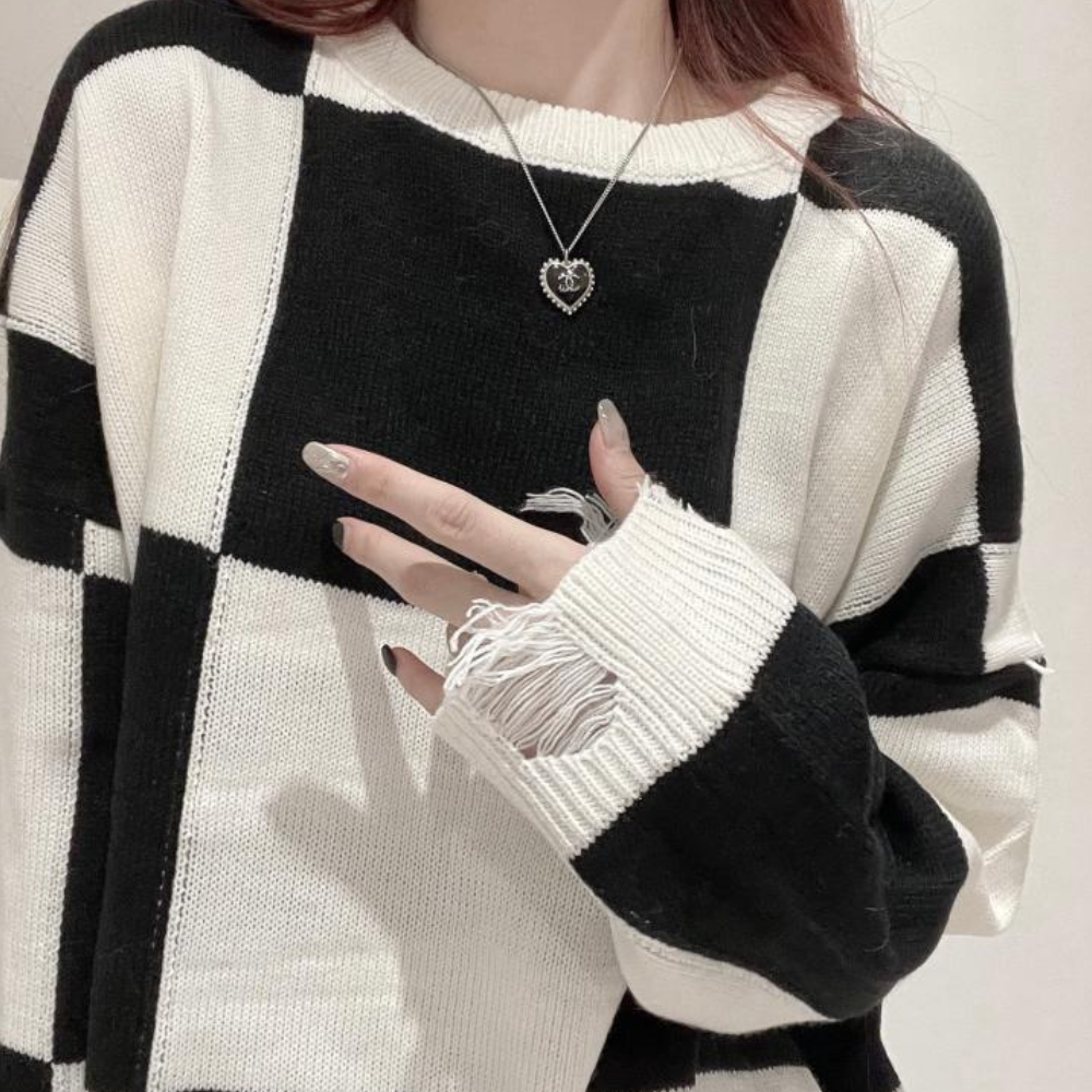 Tribute - stylish frayed women's sweater