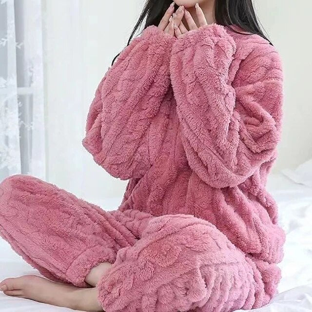 Cozy pajama set in two parts