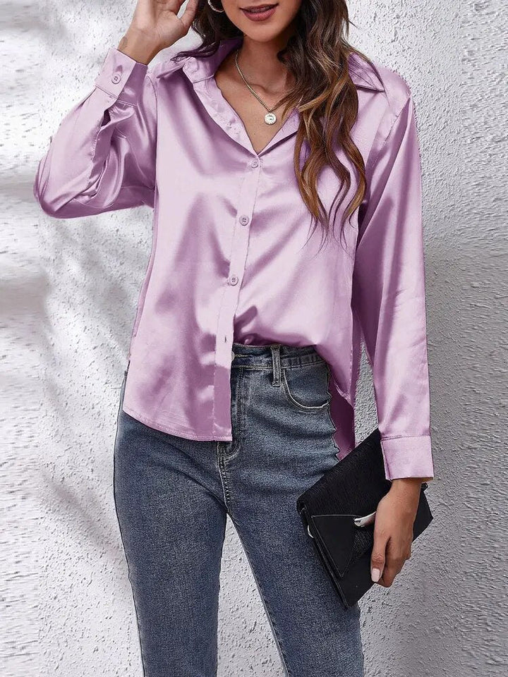 Kendra – versatile and modern satin shirt