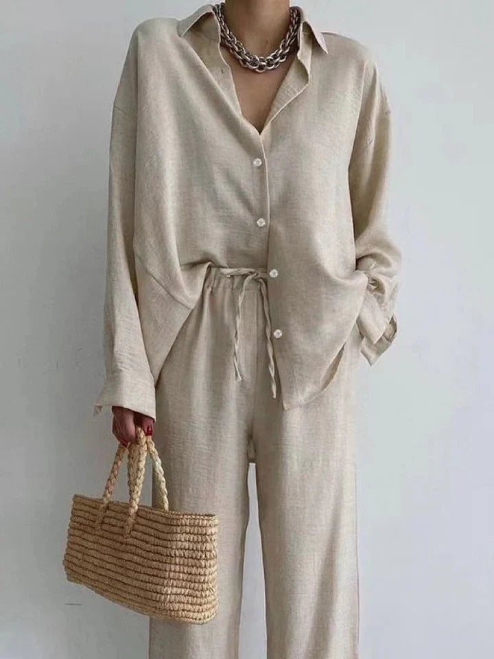 Linen set with blouse and wide-leg pants