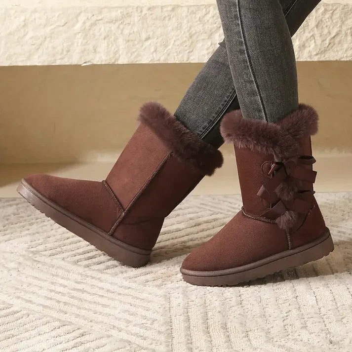 Classic half-high snowboots for women - marianne