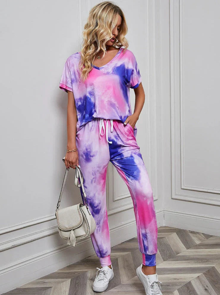 Ibo | Set consisting of shirt and trousers in a tie-dye pattern in pink and blue