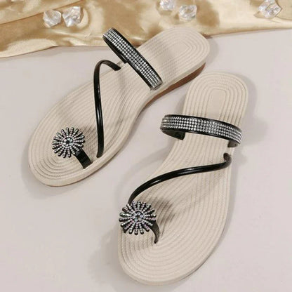 Aislee | sandals with a pattern of snowflakes