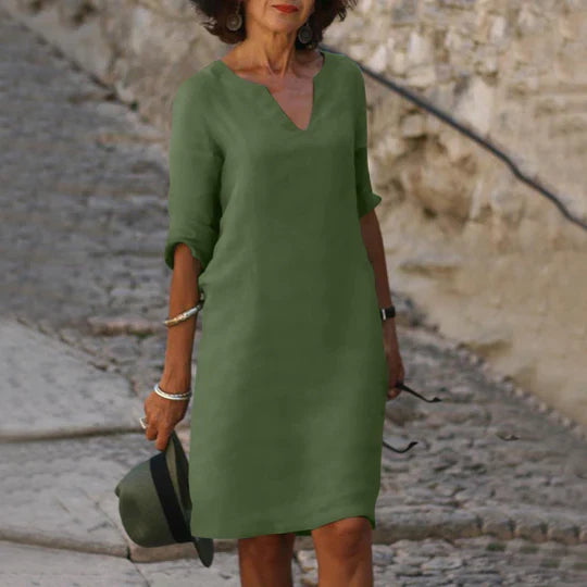 Sofia - green dress with v-neck