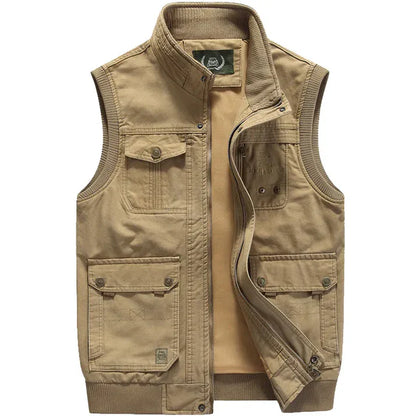 John - multi-pocket vest for men in vintage style - the perfect gift for dad