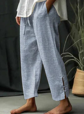 Classic striped slit trousers with pockets and lacing