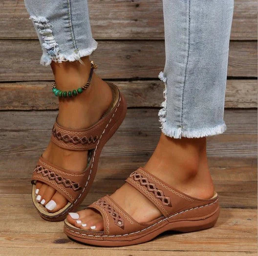 Mary – stylish orthopedic sandals