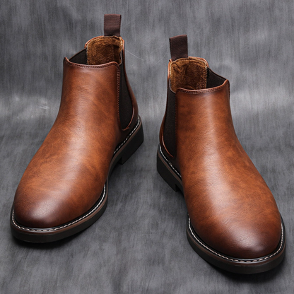 ChelseaChic – stylish Chelsea boots for men