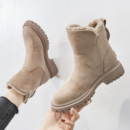 Classic winter boots