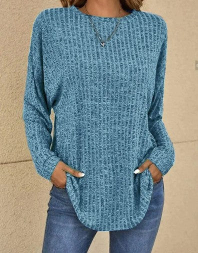 Ava – long sleeve wool sweater for spring