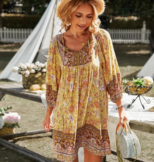 Sophia - short sleeve boho dress with v-neck and floral print