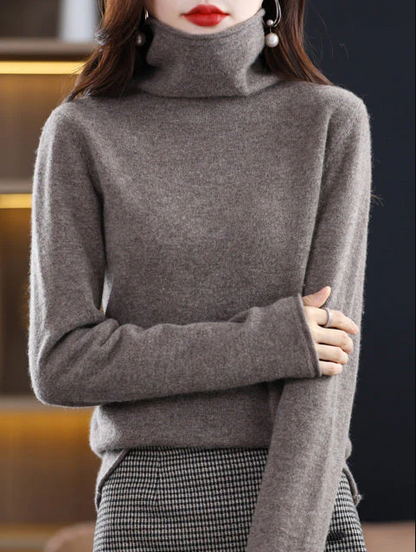 Helena winter chic: pure wool turtleneck for stylish elegance