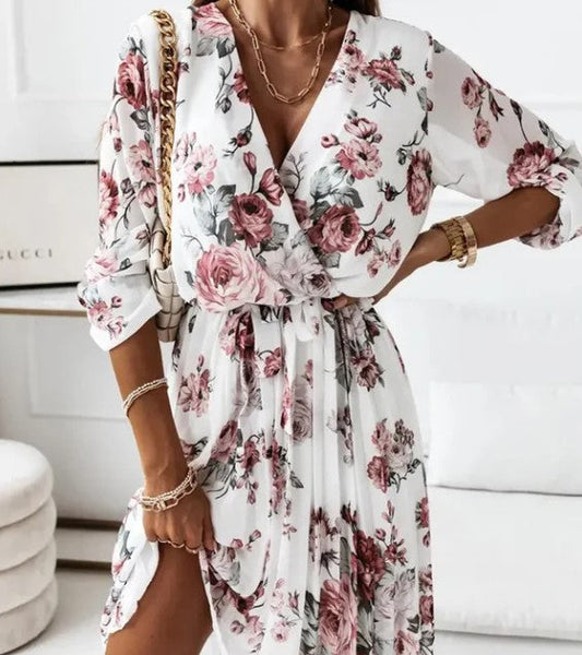 Amelia – dress with floral print