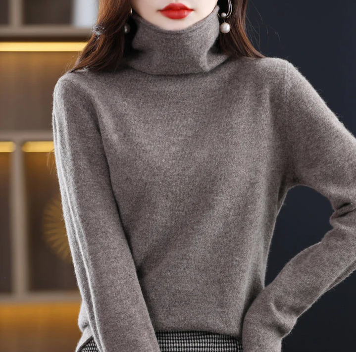 Helena winter chic: pure wool turtleneck for stylish elegance