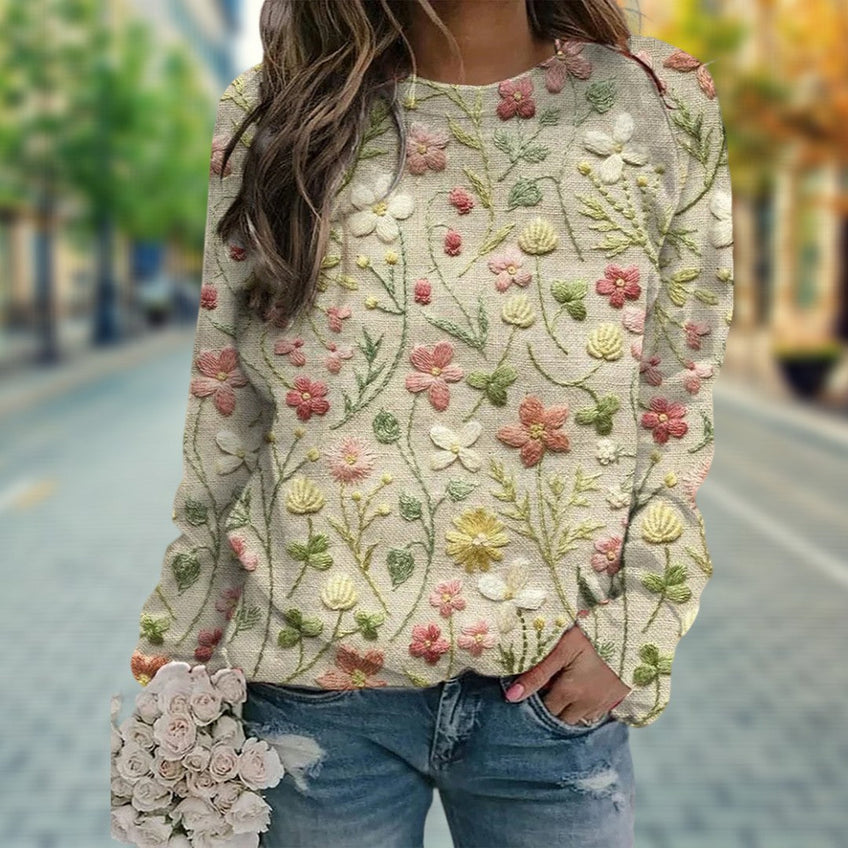 Daisy – fashionable floral sweater for women