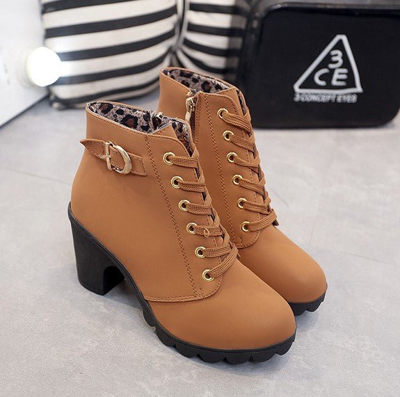 Ava - lace-up ankle boots to spice up your fall outfit