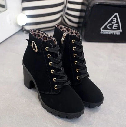 Ava - lace-up ankle boots to spice up your fall outfit