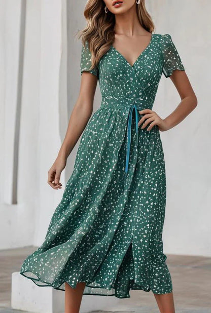 Bella – stunning short sleeve green v neck midi dress