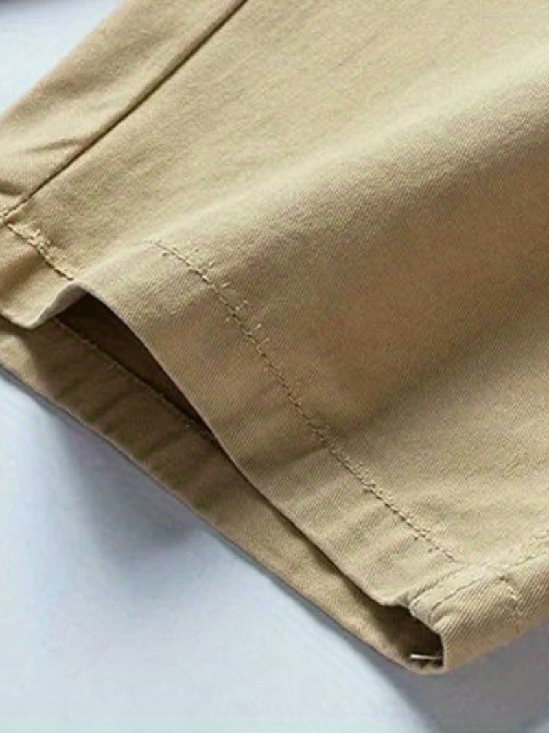 Benjamin – cotton cargo shorts in a classic design