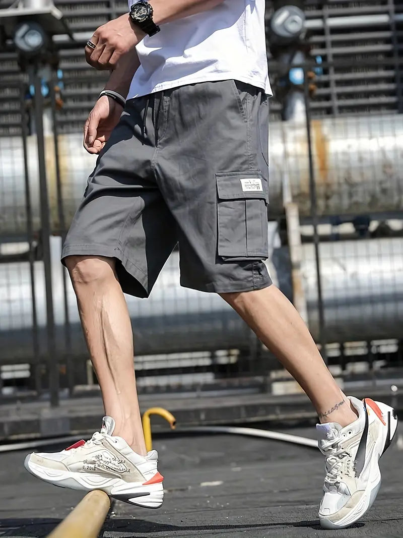 Joshua - multi-pocket cargo shorts for men