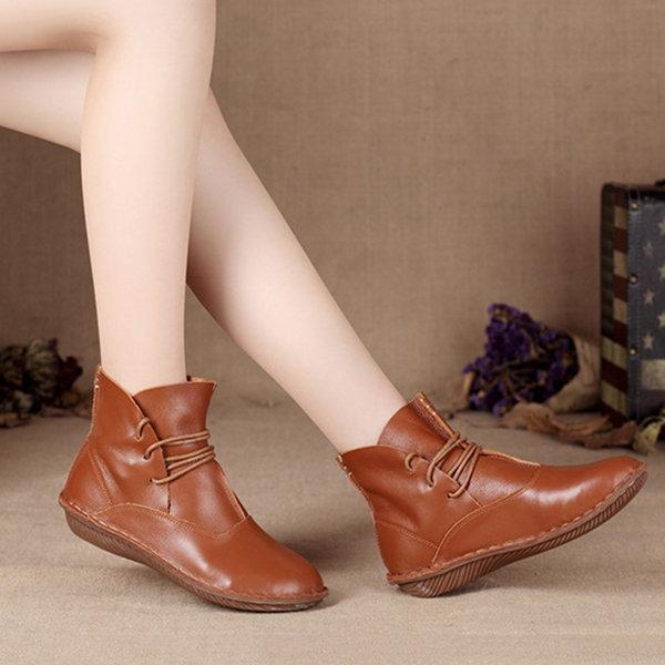 Isla - classic women's boots made of leather