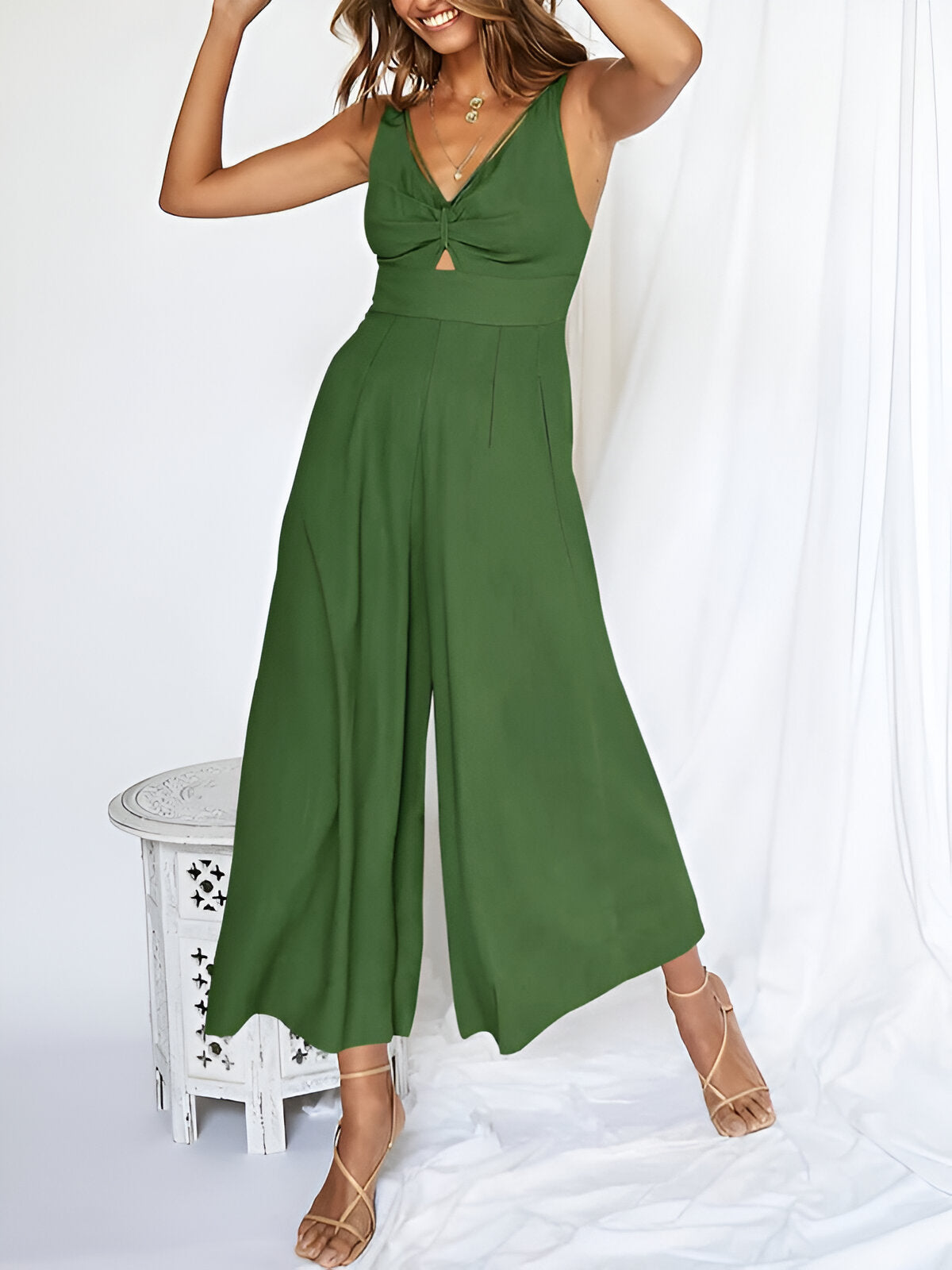 Chicify – high waist jumpsuits