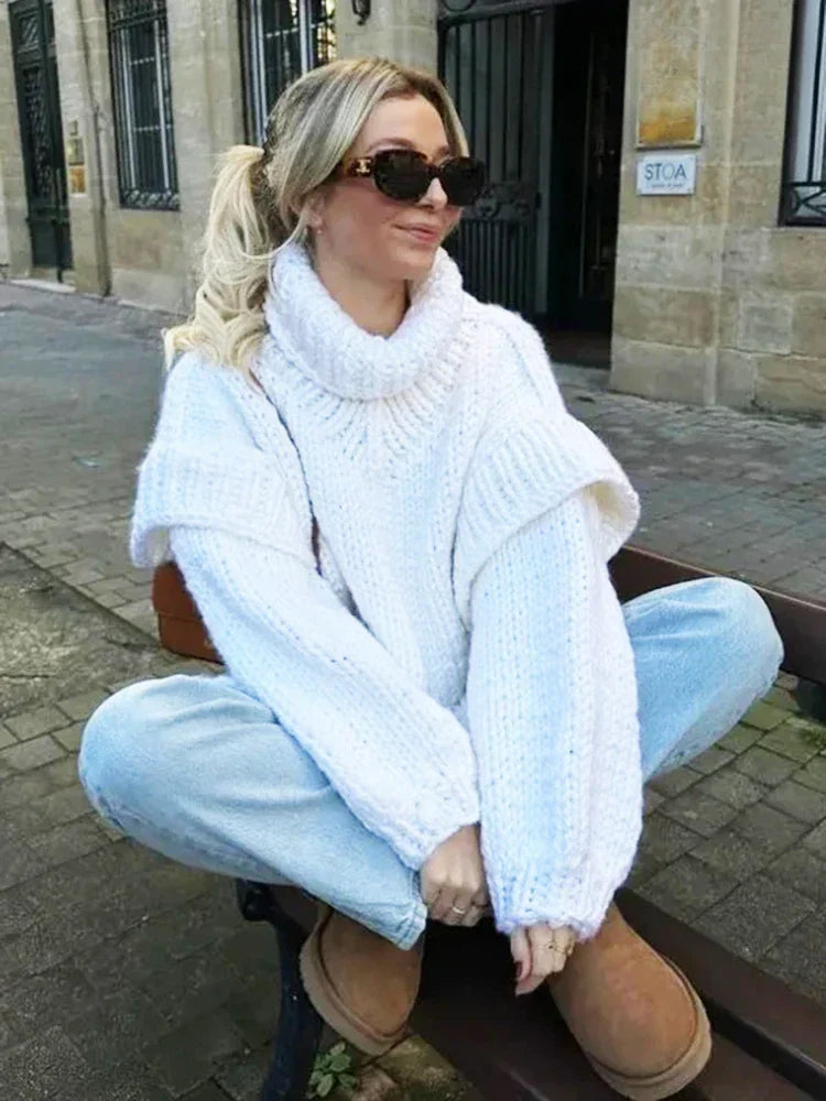 Daphne - oversize turtleneck knit sweater