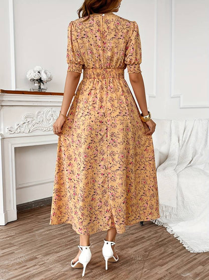 Amelia – dress with round neck and floral print for spring and summer