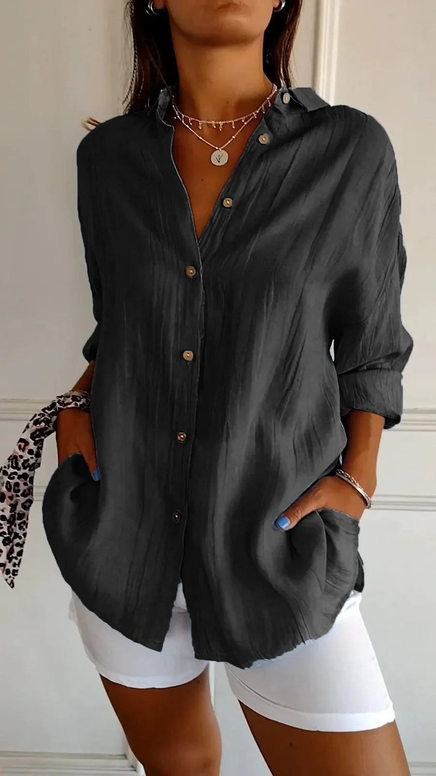 Saskia - elegant shirt for women