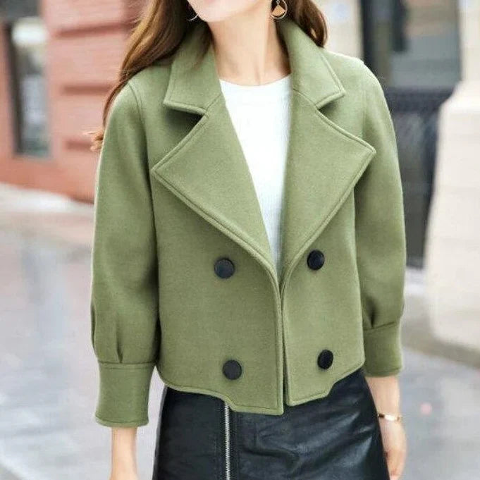 Jessa - a short plain women's coat