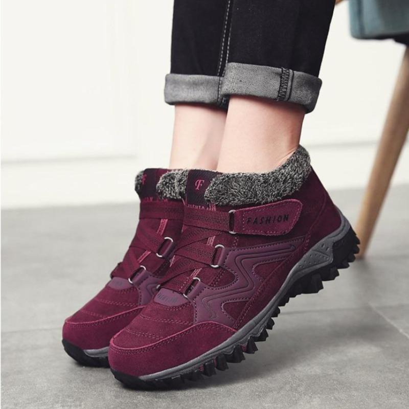 Nila - women's winter shoes with inner lining