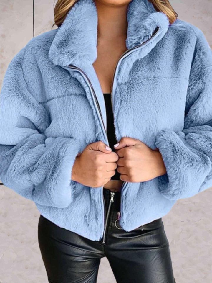 Cozyfaux – warm and cozy faux fur jacket with zip