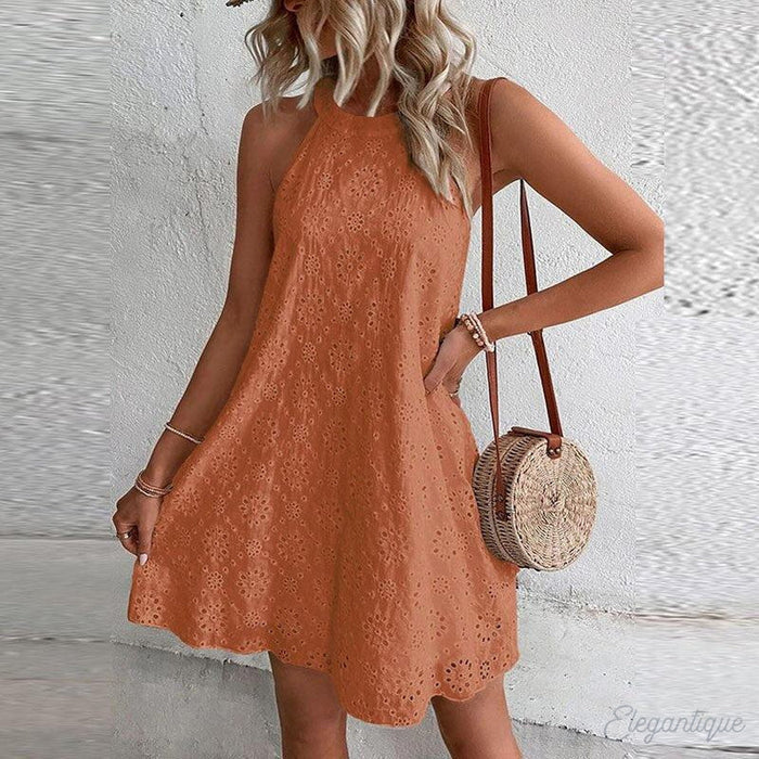 Hip-length lace dress