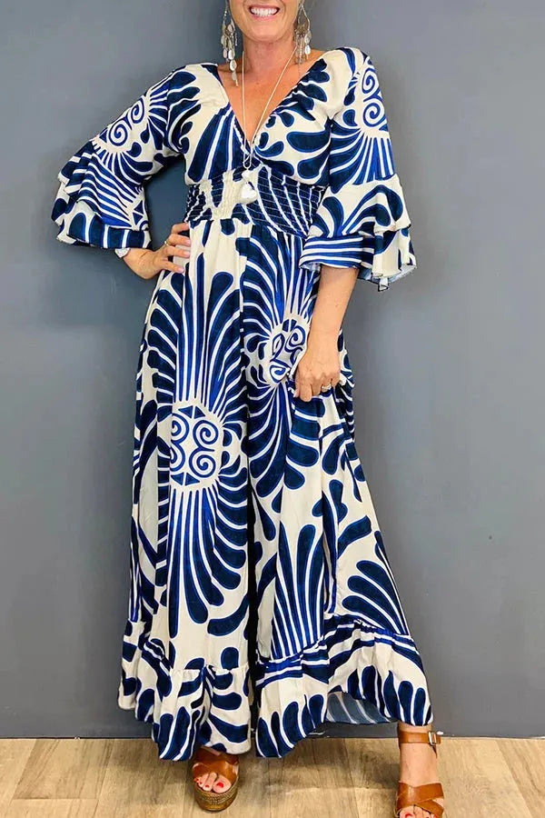 Sara – jumpsuit with flounced sleeves and flowers in a vintage style